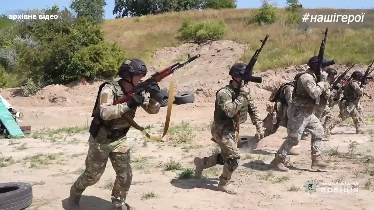 Боєць батальйону поліції особливого призначення з позивним Дядя