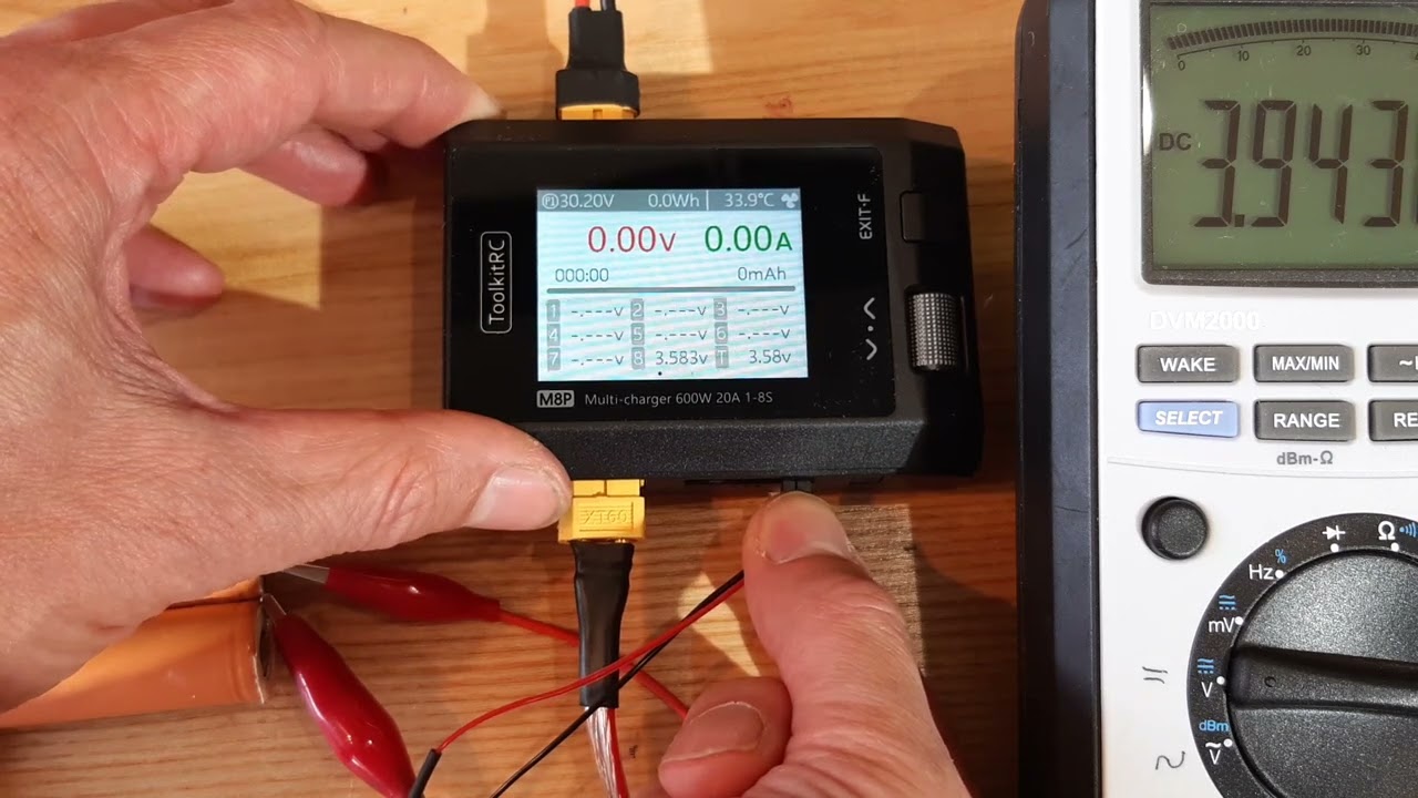 ToolkitRC M8P 600W schlechte Werkskalibrierung und 8. Port defekt :(