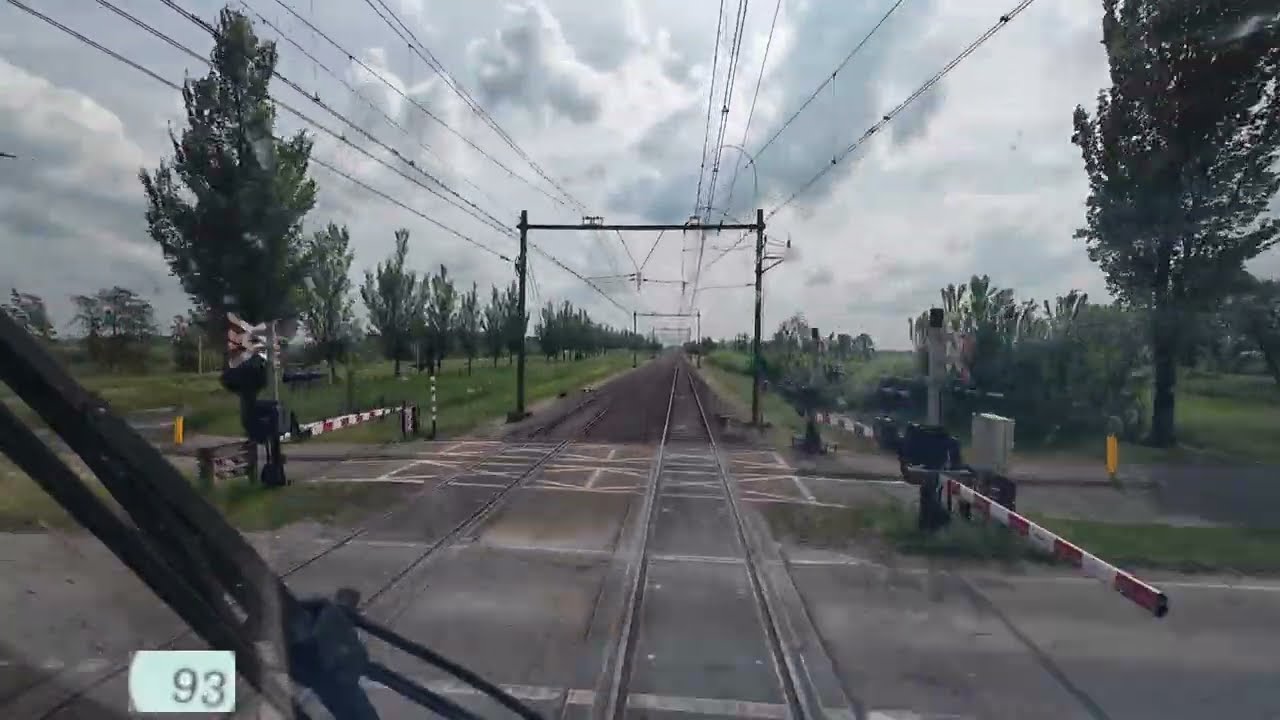 Поездка с машинистом из Леувардена в Лелистад (со спидометром)
