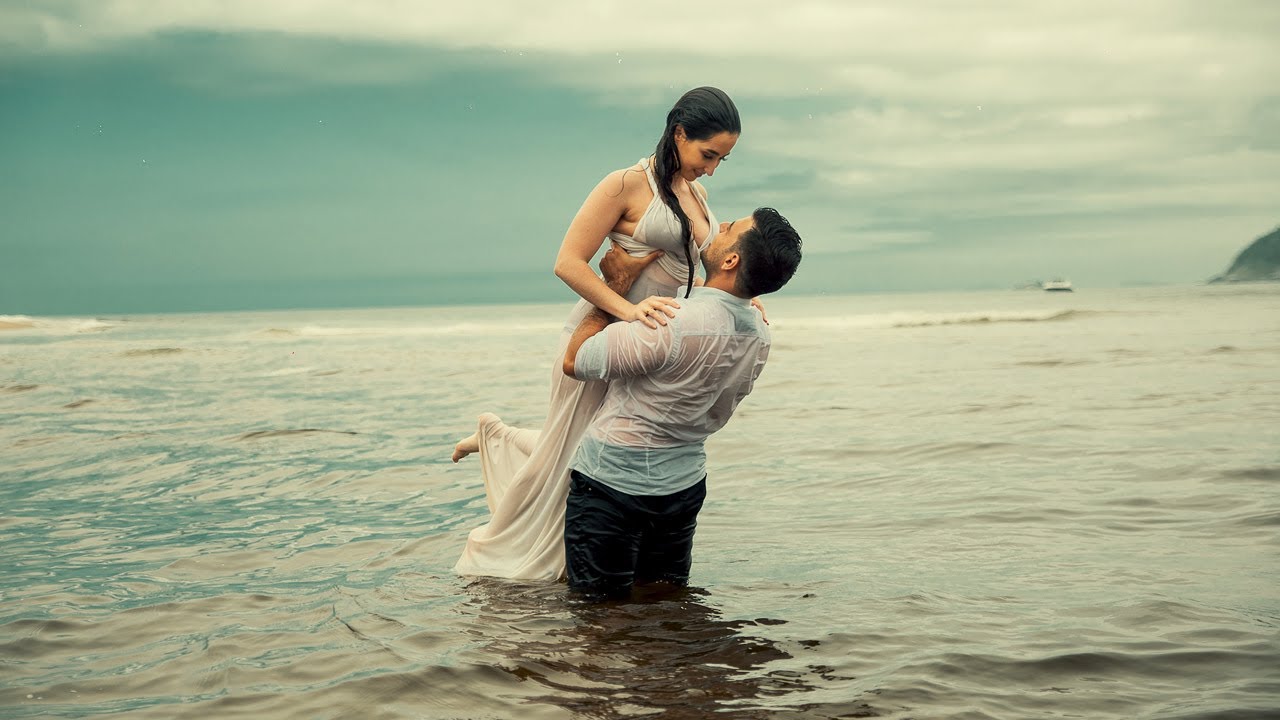 PRÉ WEDDING ROMÂNTICO NA BARRA DO UNA