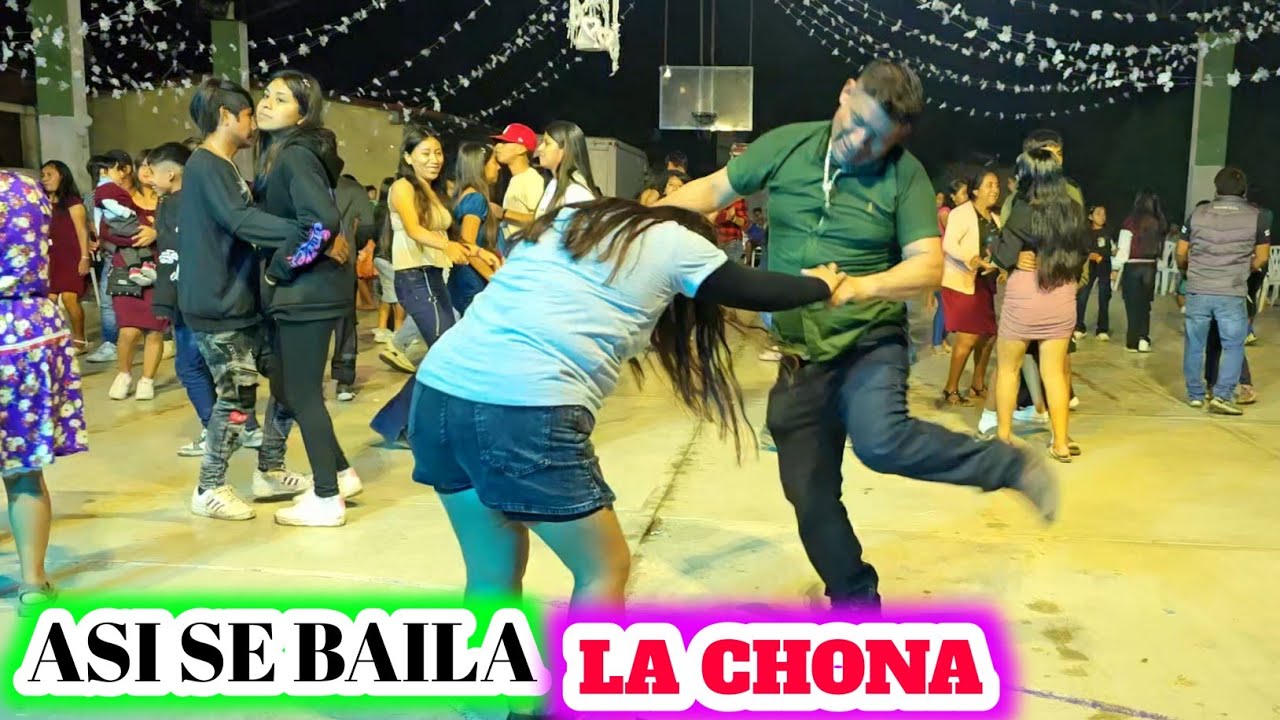 ASI LO BAILAN  LA CHONA CON EL TRIO CARIÑO HIDALGUENSE 