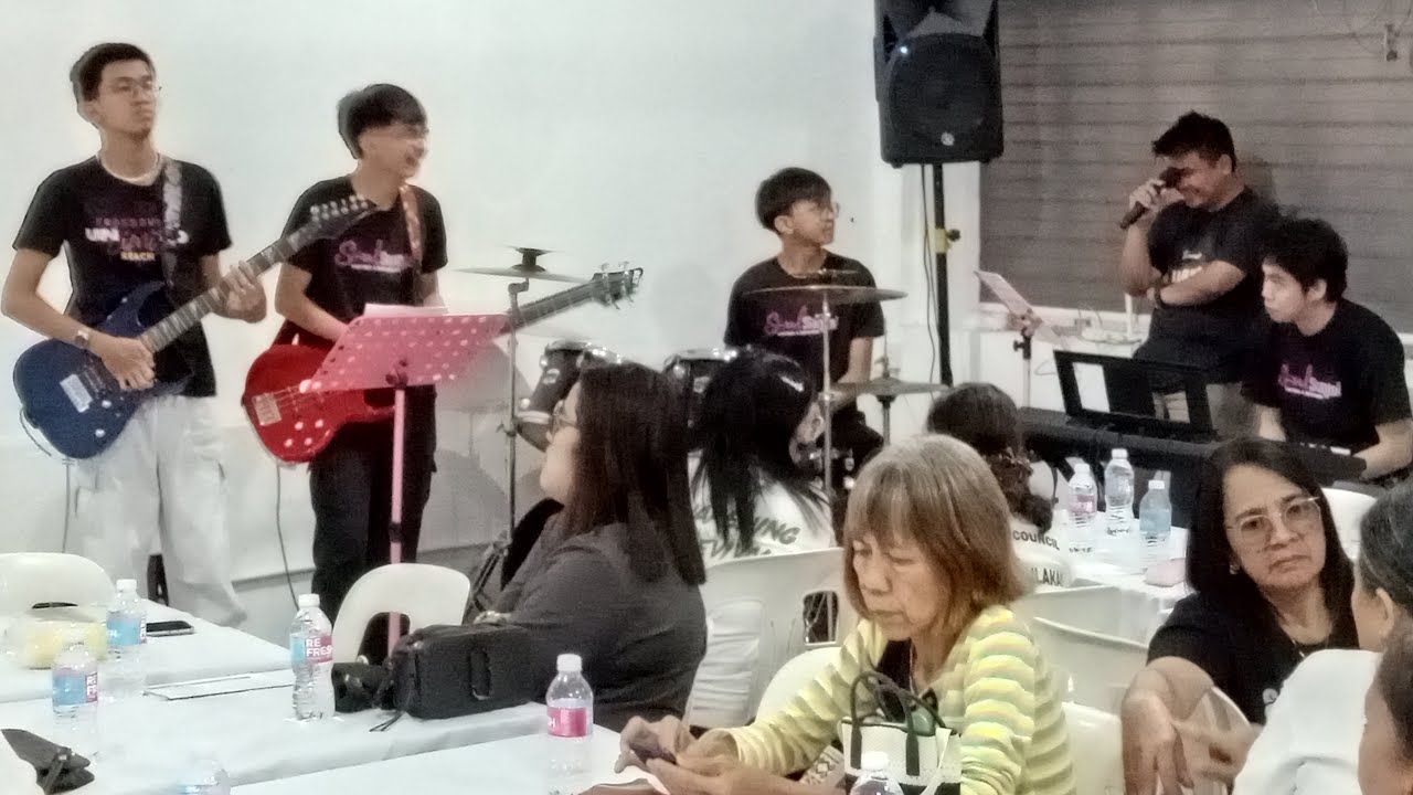 BULAKAN PASTORS PRAISING GOD ALTOGETHER IN ONE FELLOWSHIP