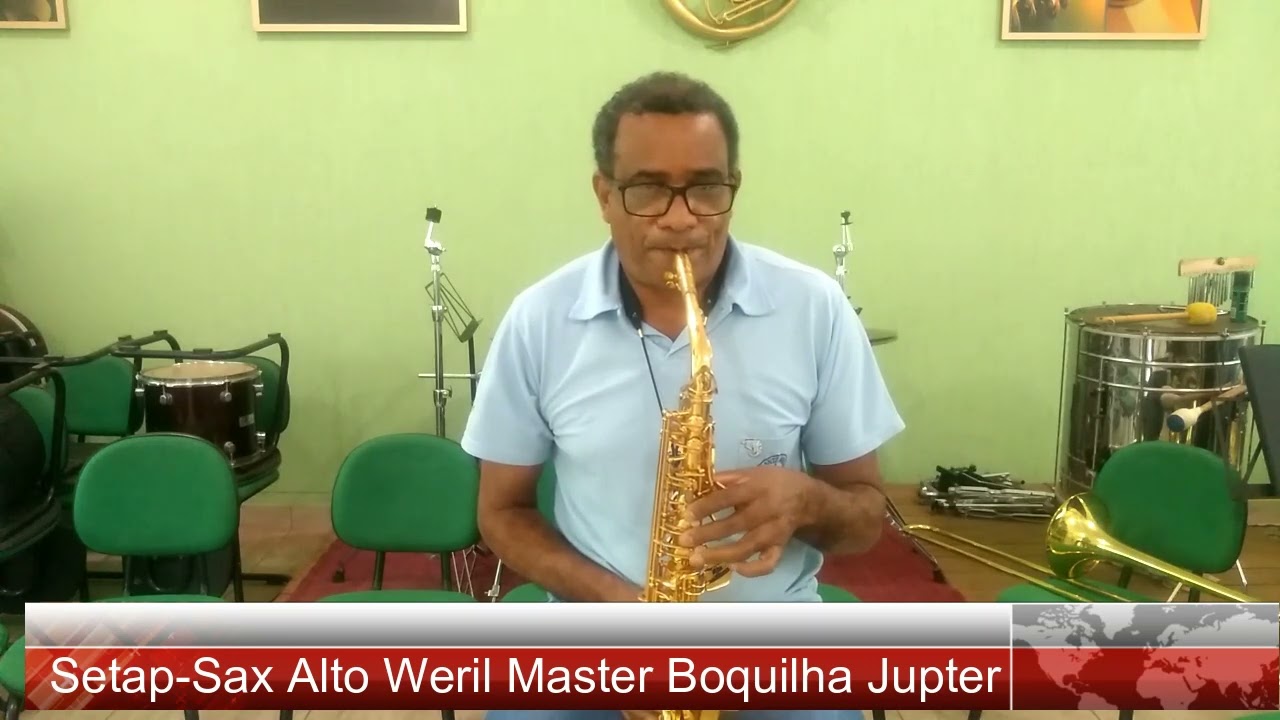 Regulando instrumento Sax Alto Eb Weril Master