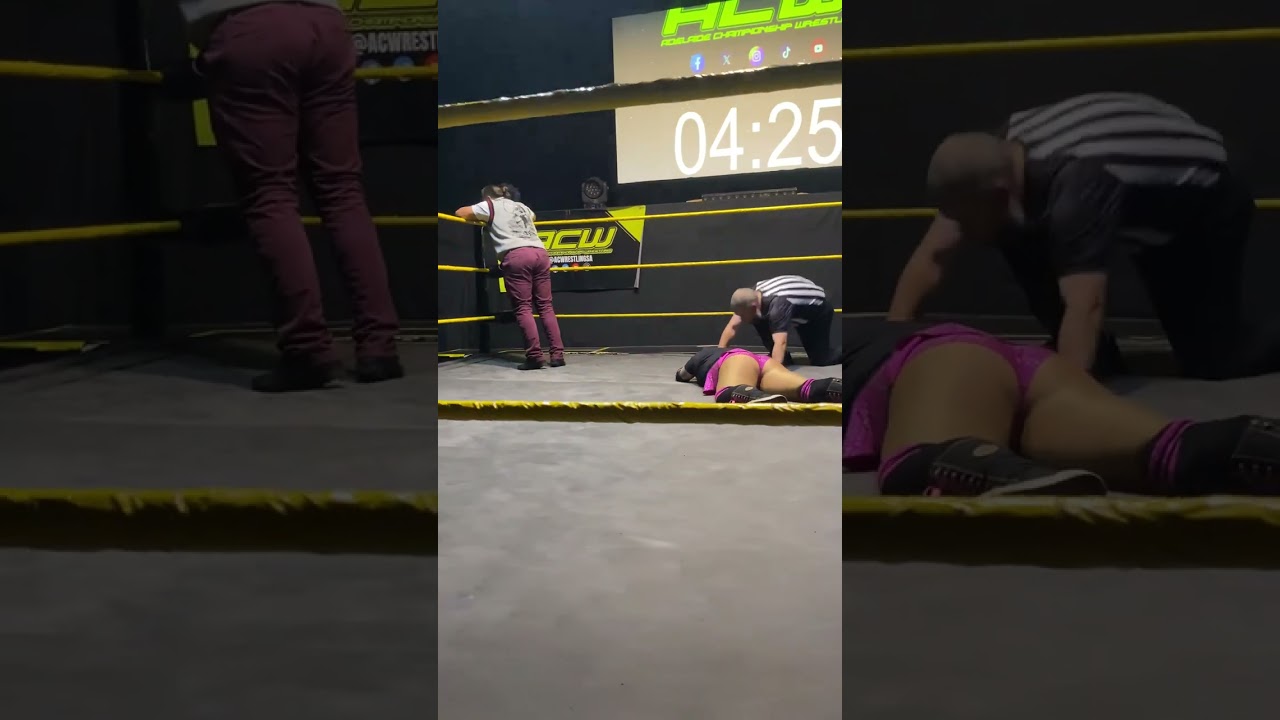Off with her head #acw #acwthunderstruck #australianwrestling #womenswrestling #prowrestling