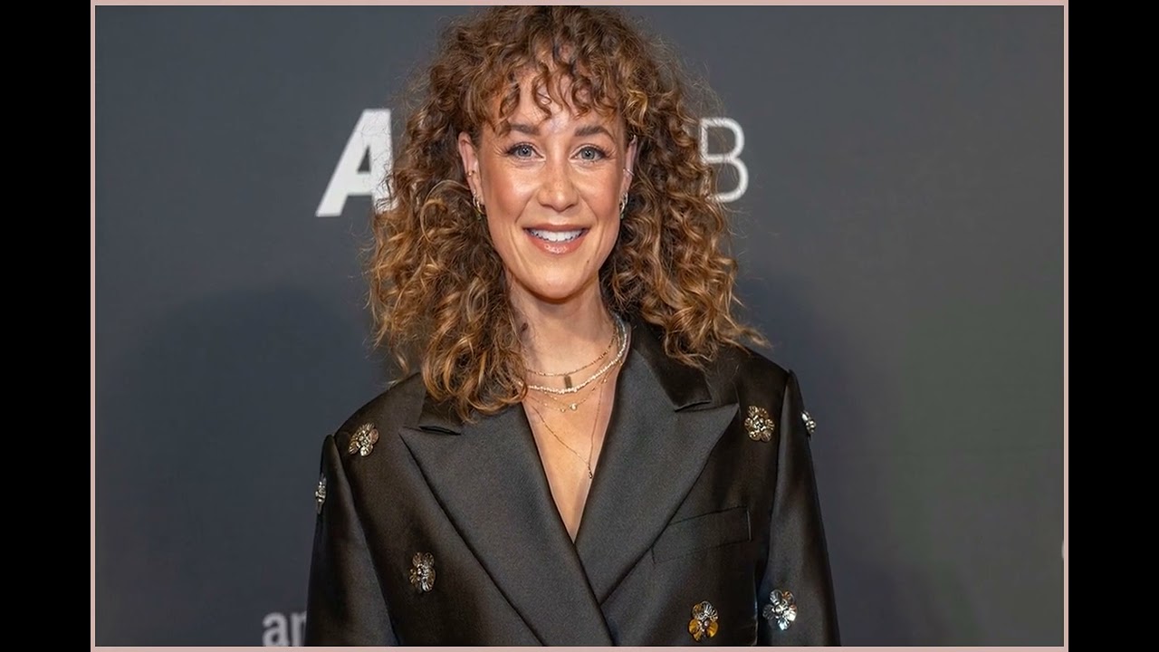 🤰 Anouk Maas Zwanger! Alleenstaand Moederschap Maakt Haar Zenuwachtig…