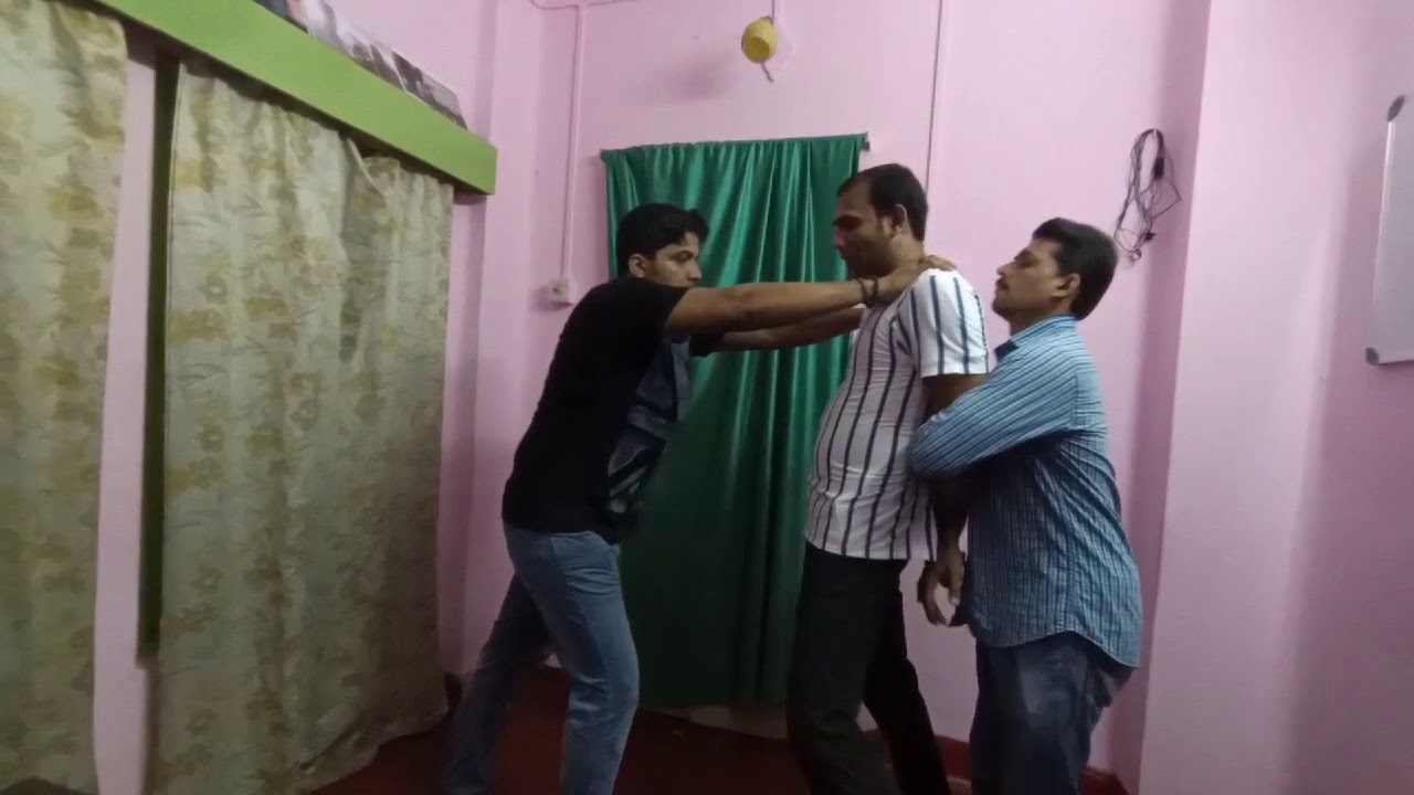 Kalaripayattu Hindi Marma Kala Chotta Chan (Indian kubotan)techniques Master sanoj Call, 8337068194
