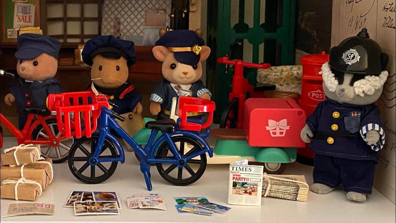 Sylvanian Families Themed Storage - Calico Critters
