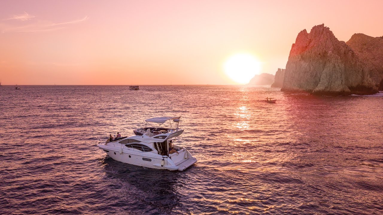 Private Yacht Charter in Cabo San Lucas, Mexico — Seashine Adventures