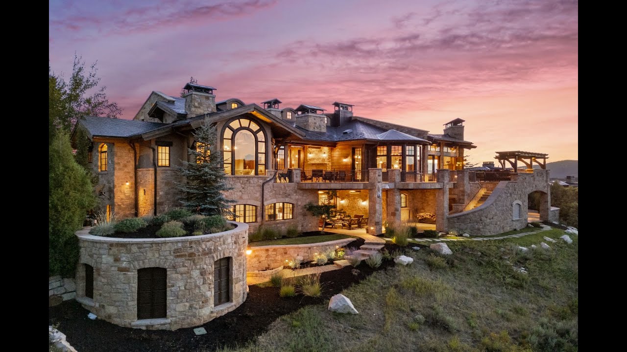 EXCLUSIVE LOOK – 7971 N West Hills Trl, Park City