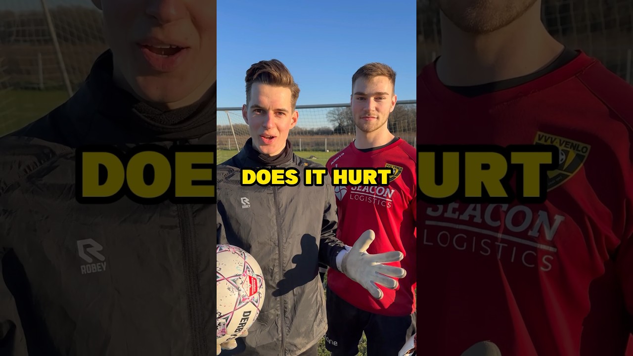 Three tips on Diving by a Pro Goalkeeper! ⚡️ #goalkeeper #goalkeepertraining #goalkeepertips