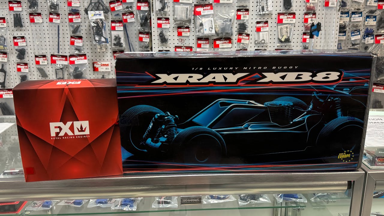 Xray XB8 24 | Распаковка набора Nitro Buggy 1/8