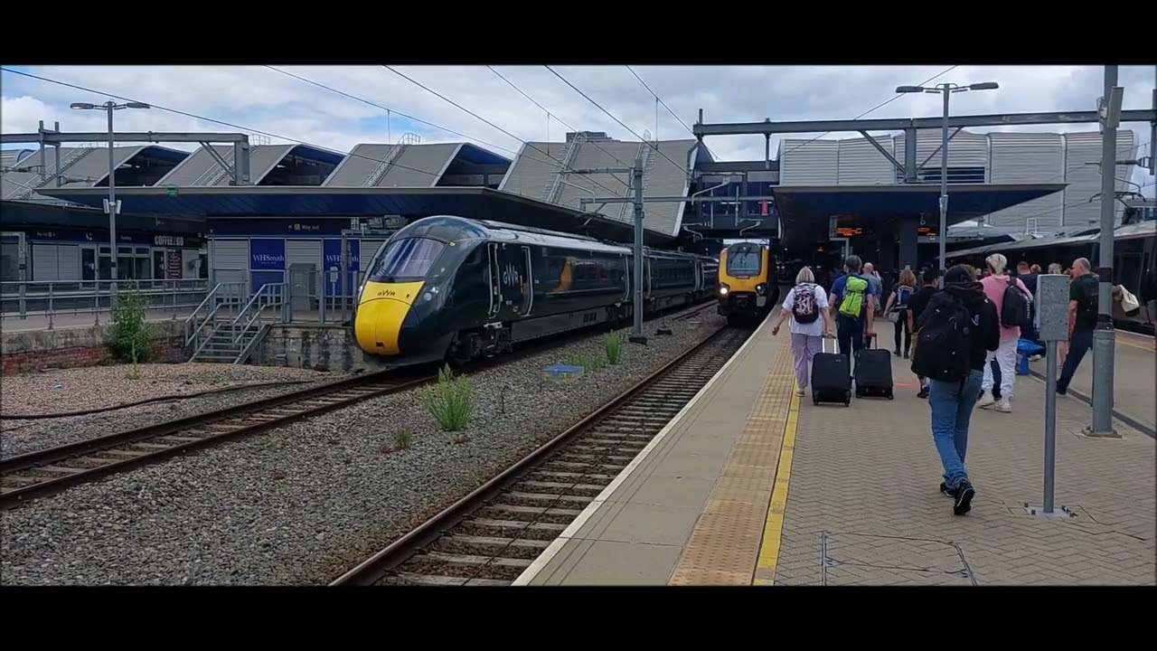Trains at Reading station