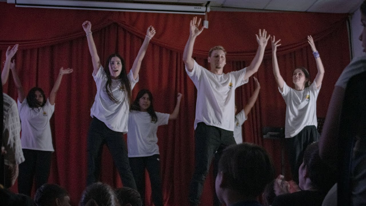COREOGRAFÍA VIVO ESTÁS