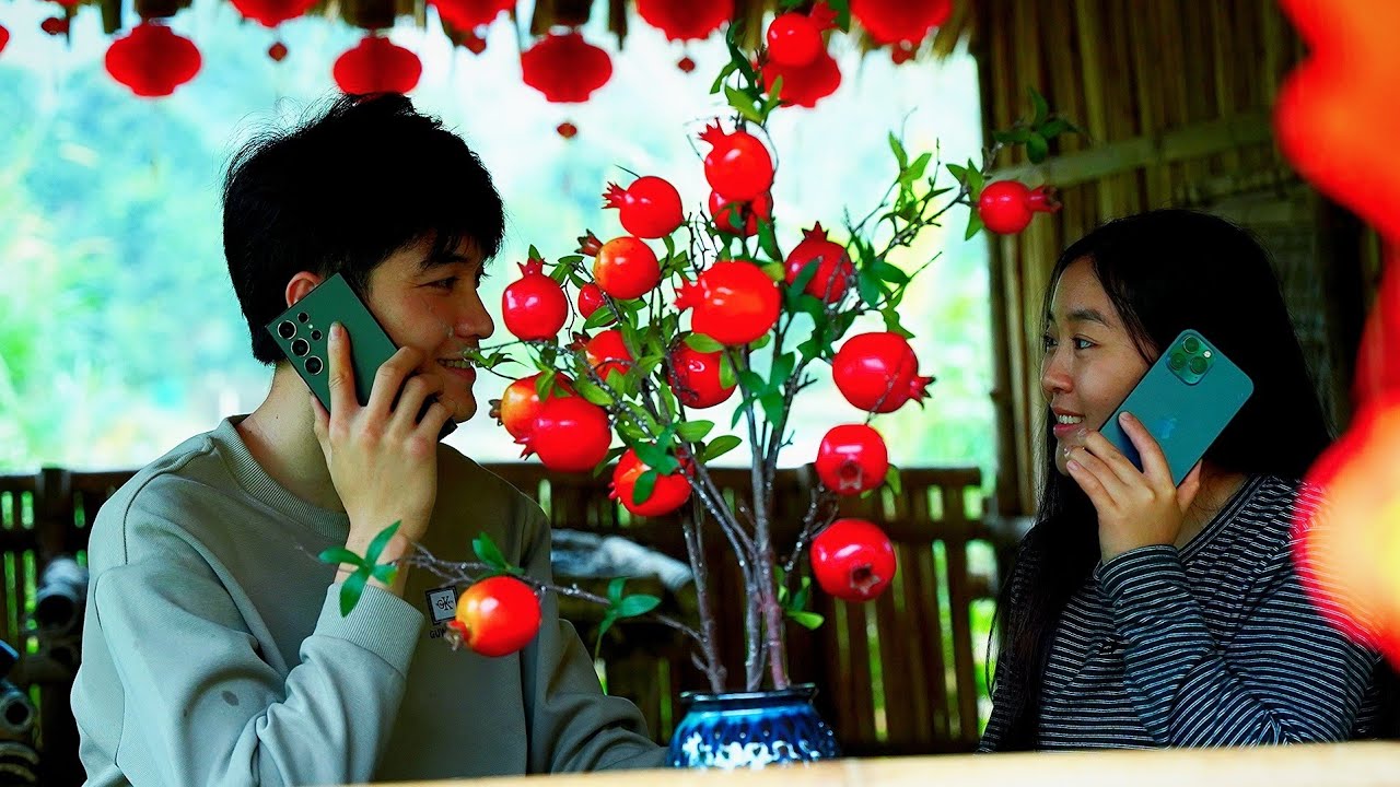 Loving with All My Heart: A Priceless Gift Ngoc Gives to Hely - A Sweet Kiss Ngoc Gives to Hely