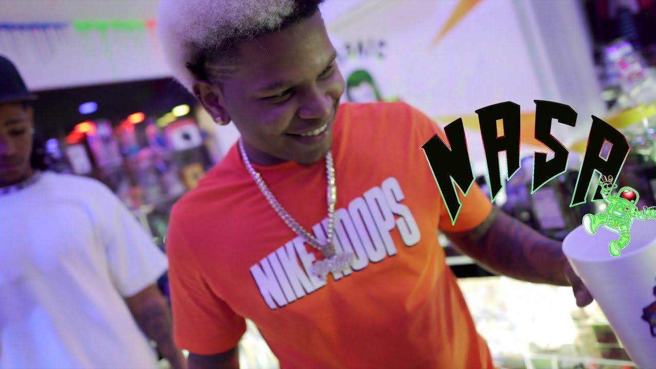 Pollito Trapper - NASA (Official Video)