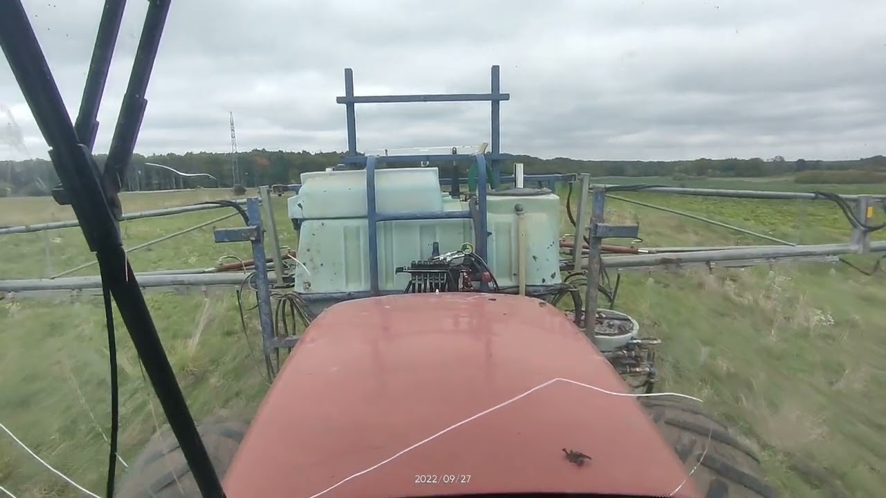 Test opryskiwacza SIEGER 21M na przednim TUZ, FIATAGRI G190