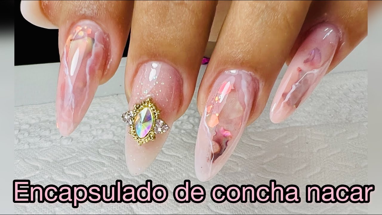 Encapsulado con concha nacar y efecto marmol// efecto cuarzo.