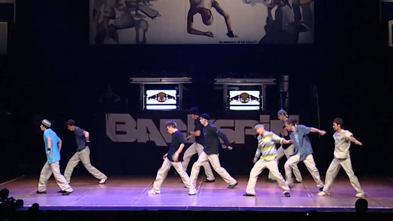 BOTY 2004 - QUASSIT X-BOYS (SLOVAKIA) - SHOWCASE [OFFICIAL HD VERSION BOTY TV]