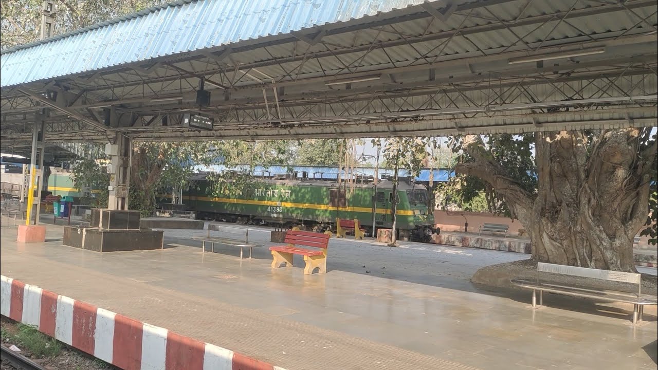 4-Wag9hc Locomotives powered Hundreds of Goods Wagons/ExploringmycountryIndia/Train Videos/Travel