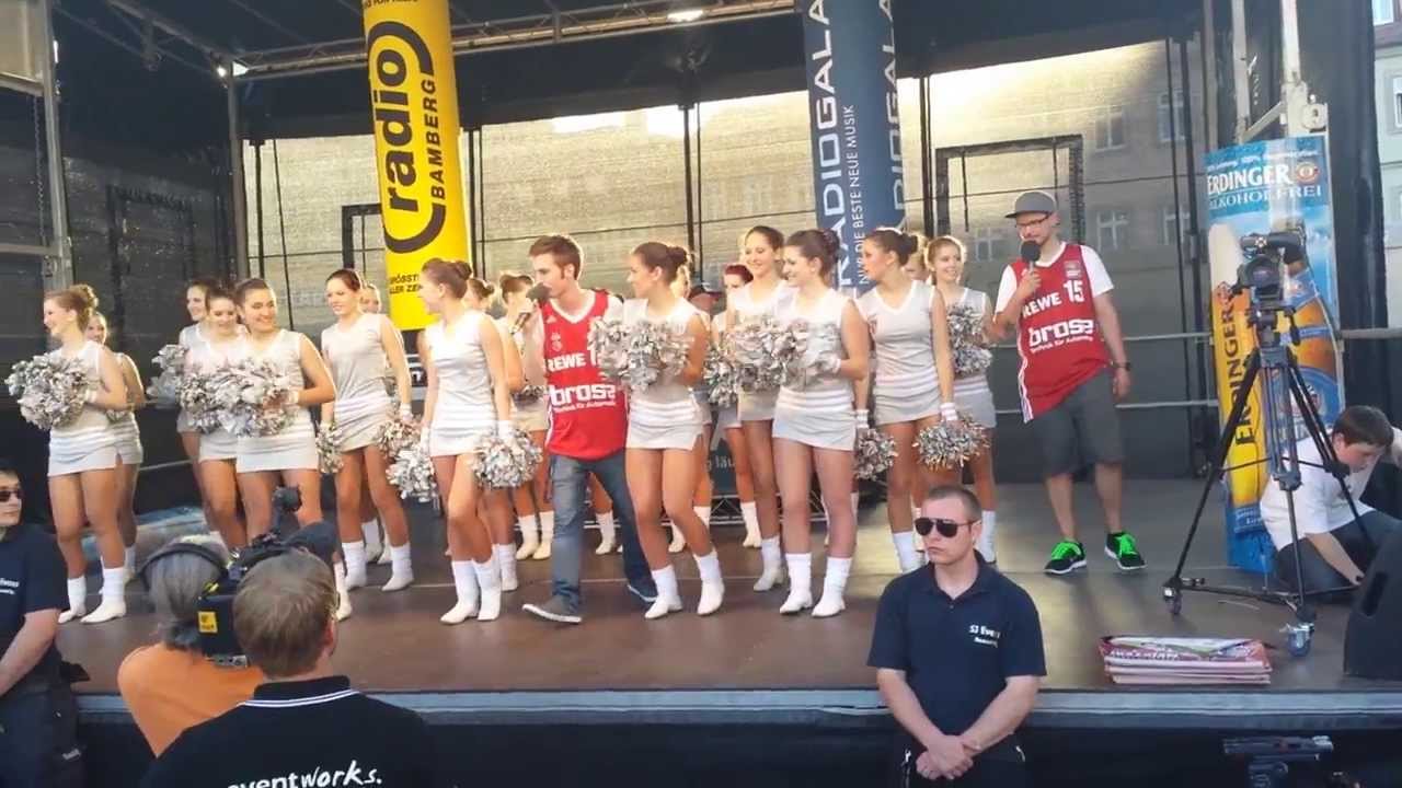 Brose Baskets Dance Team @ Brose Baskets Meisterfeier 16.06.2013