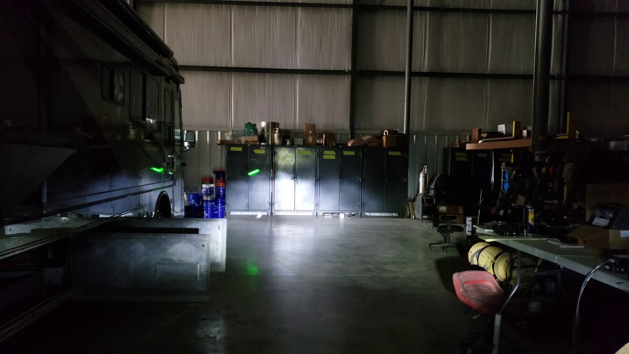 RV headlight retrofit upgrade comparison - Beaver Monterey - Monaco Windsor - Lincoln Navigator