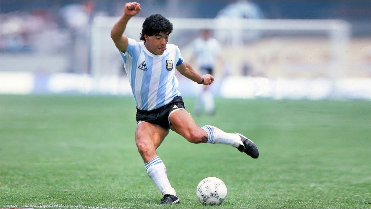 Amateka y' Umugabo wahinduye Isi ya Football Diego MARADONA: Sobanukirwa