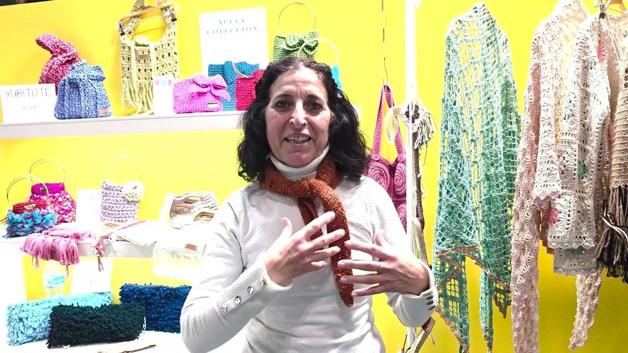 Yolanda Fernández la artesana del croché que mejora la salud mental. Desfila en NYC con sus piezas.