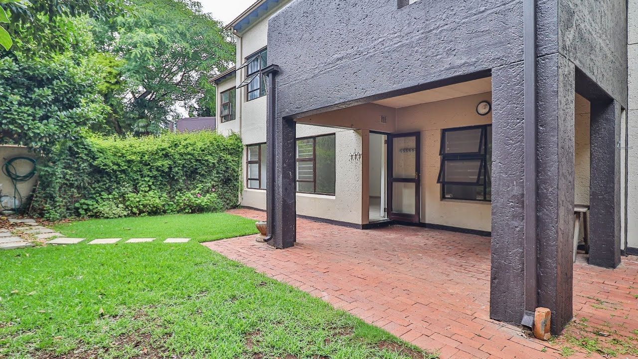 THREE BEDROOM TWO BATHROOM APARTMENT FOR SALE IN EDEN GLEN