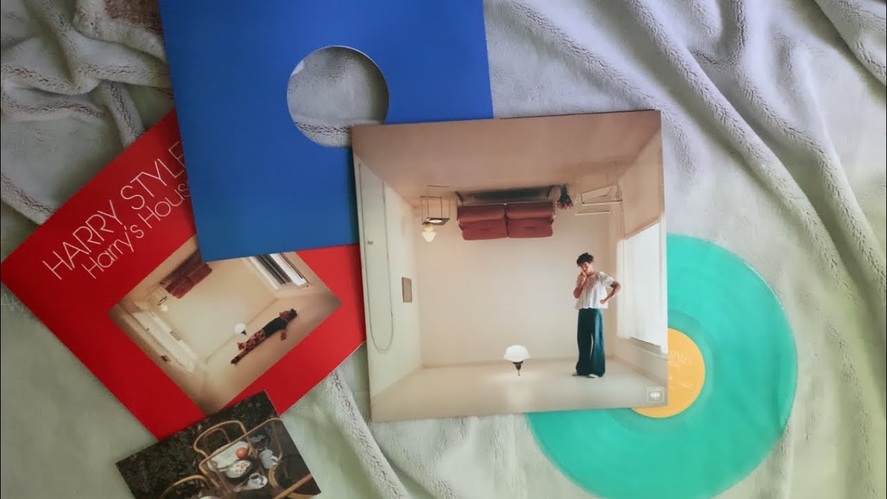 Harry’s House By: Harry Styles Limited Edition Sea Glass Green LP Unboxing!