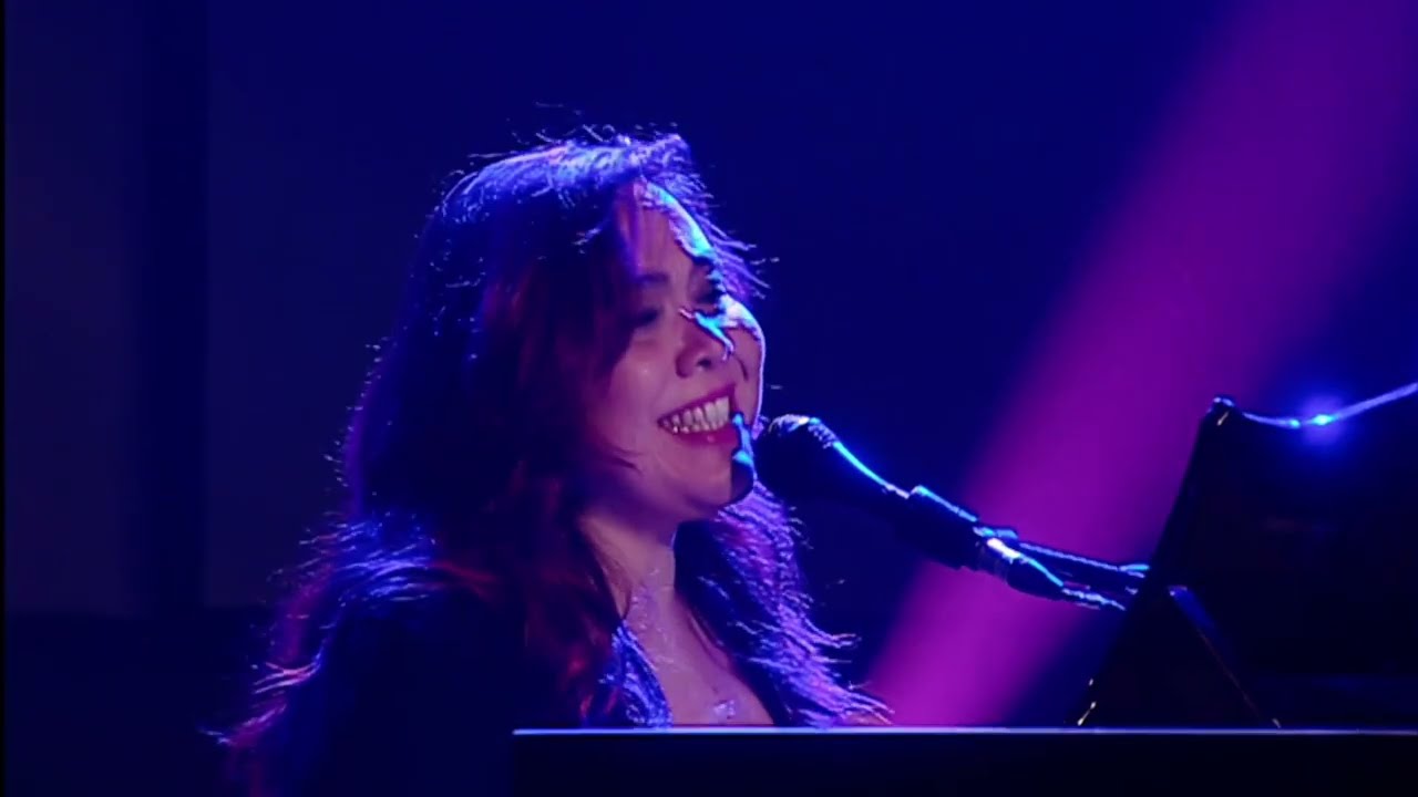 Karla Silva Trio. Present