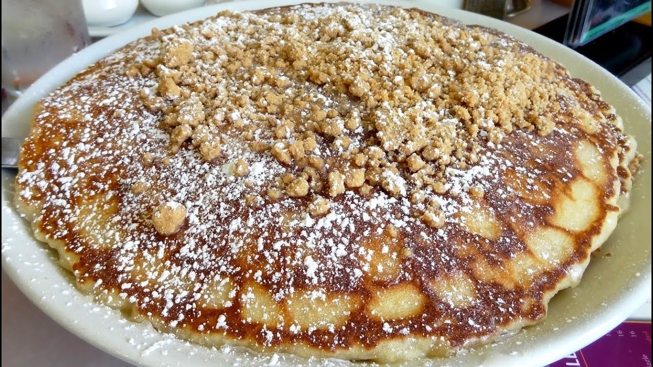 Mac Daddy 5lb Pancake Eating Challenge - RECORD TIME (Man V. Food)