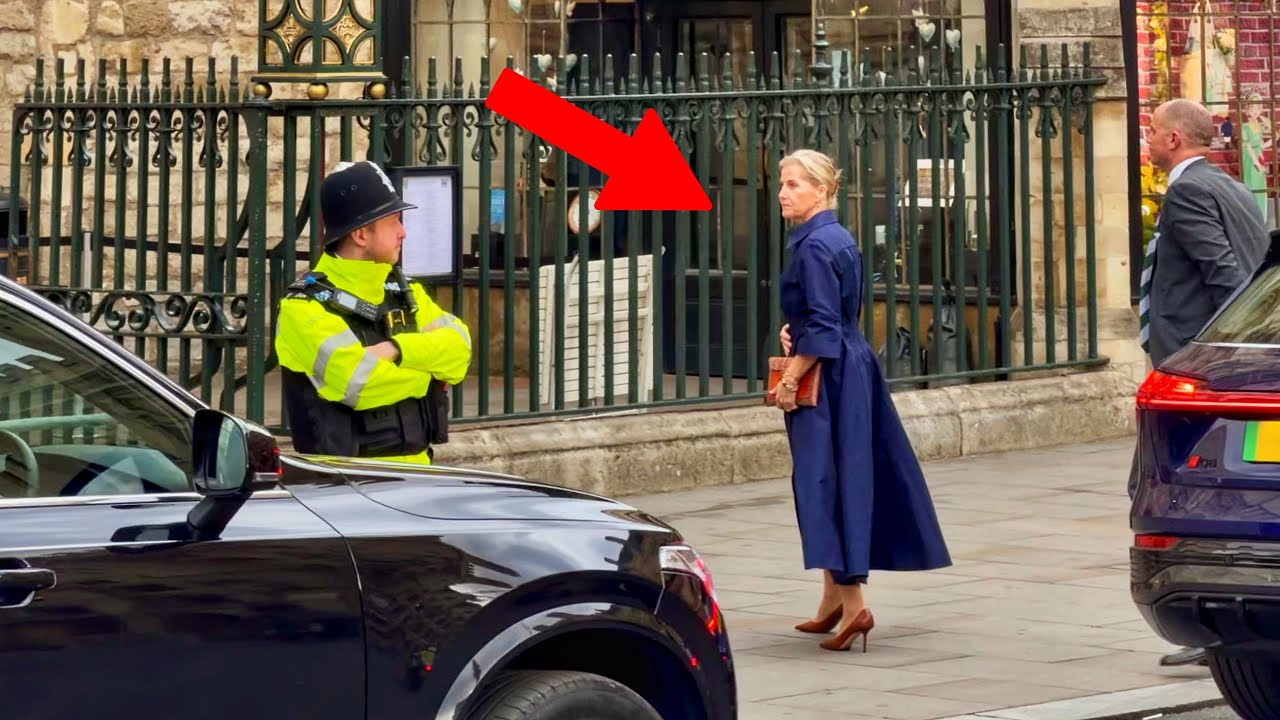 Sophie, Duchess of Edinburgh arrives at Westminster Abbey for Florence Nightingale Service 🇬🇧
