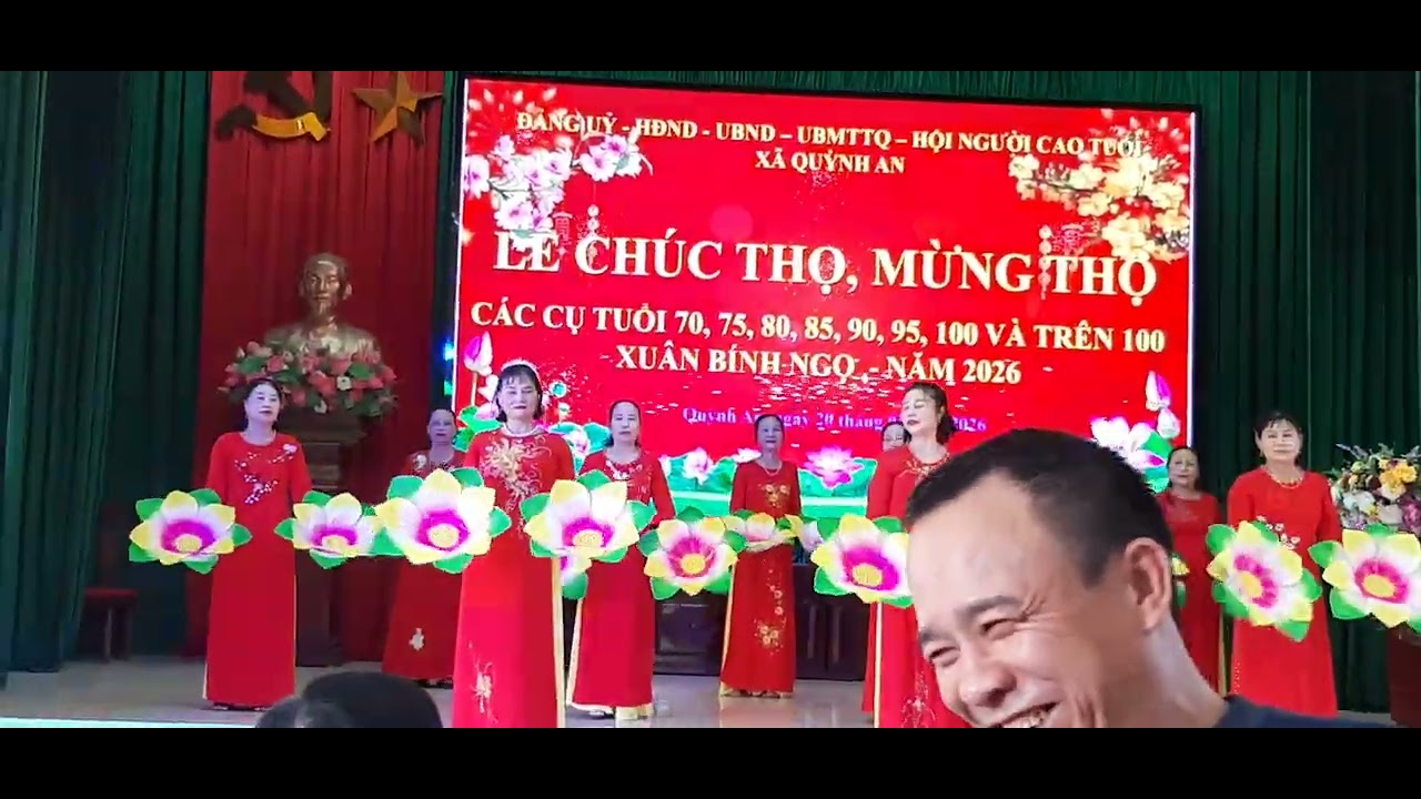 Múa: Chúc thọ cụ- chi hội NCT thôn Xuân La Đông