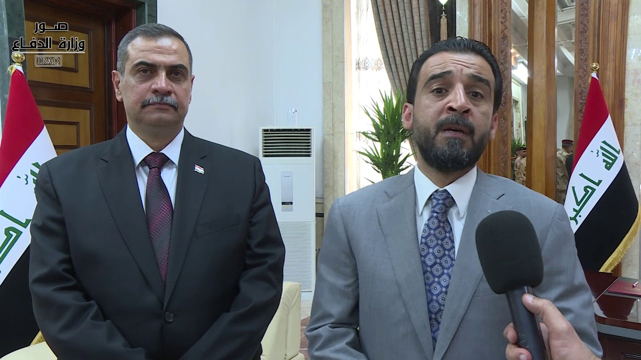رئيس مجلس النواب يزور وزارة الدفاع ويؤكد أن الجيش العراقي يبقى سور الوطن