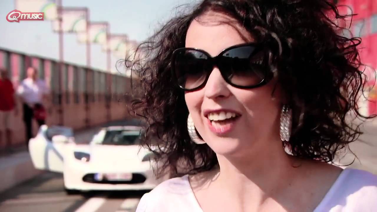 Tesla Roadster: Anke Buckinx