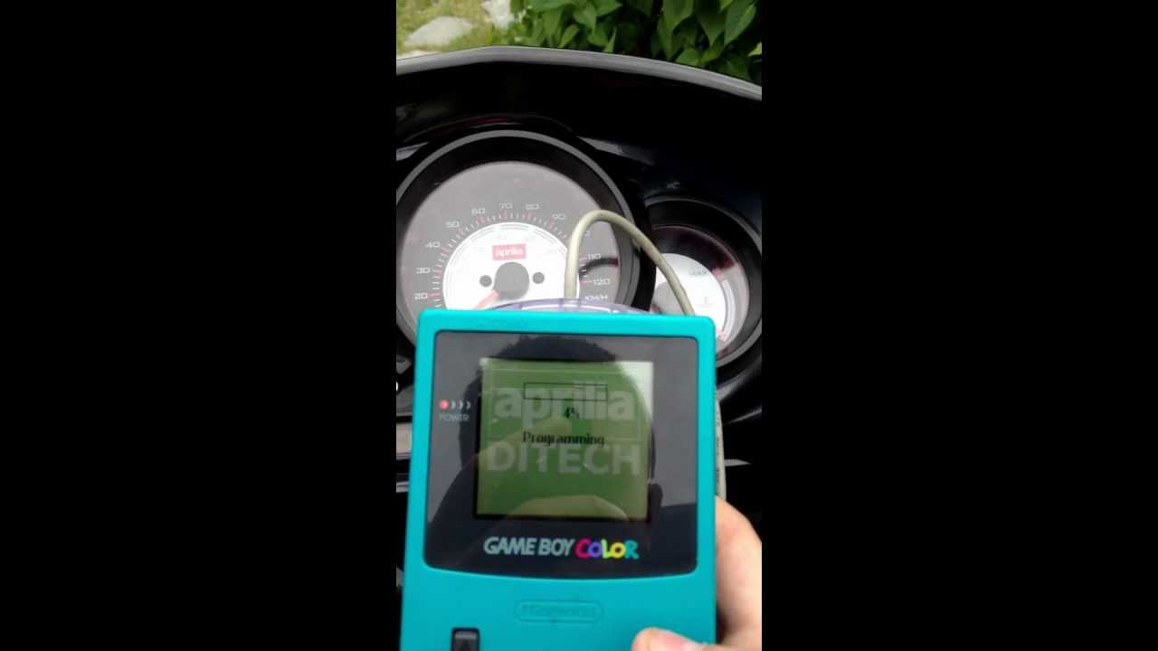 Aprilia SR 50 DiTech Gameboytrim / ECU Derestriction