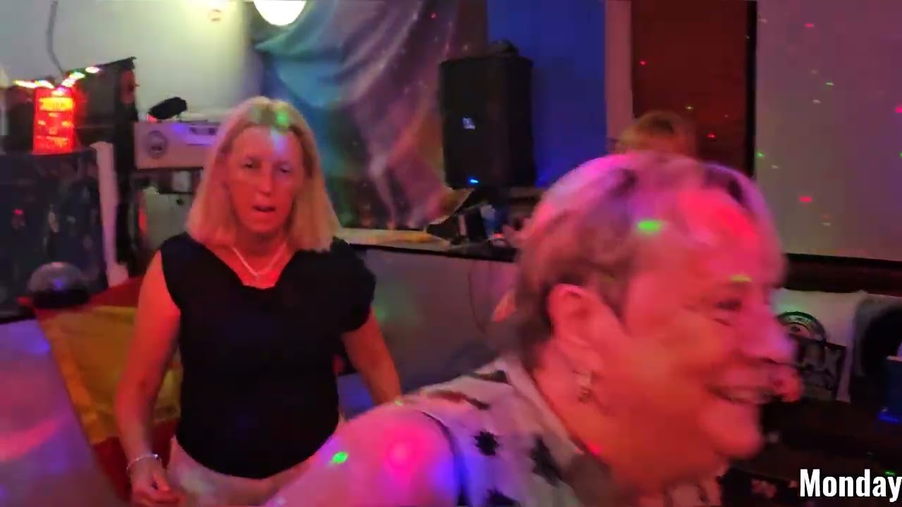 Brilliant Atmosphere and Full dance floor,  Only at Darcie's Motown and Soul Bar Benalmadena 😍🎶💃🕺❤️