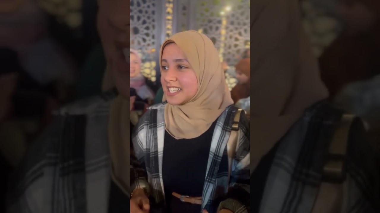 على باب سيدنا النبى ❤️ | أمنيه والاء للإنشاد
