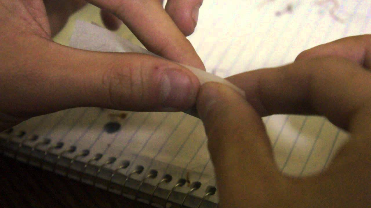 The REAL way to roll a cigarette FAST and EASY (without filter)