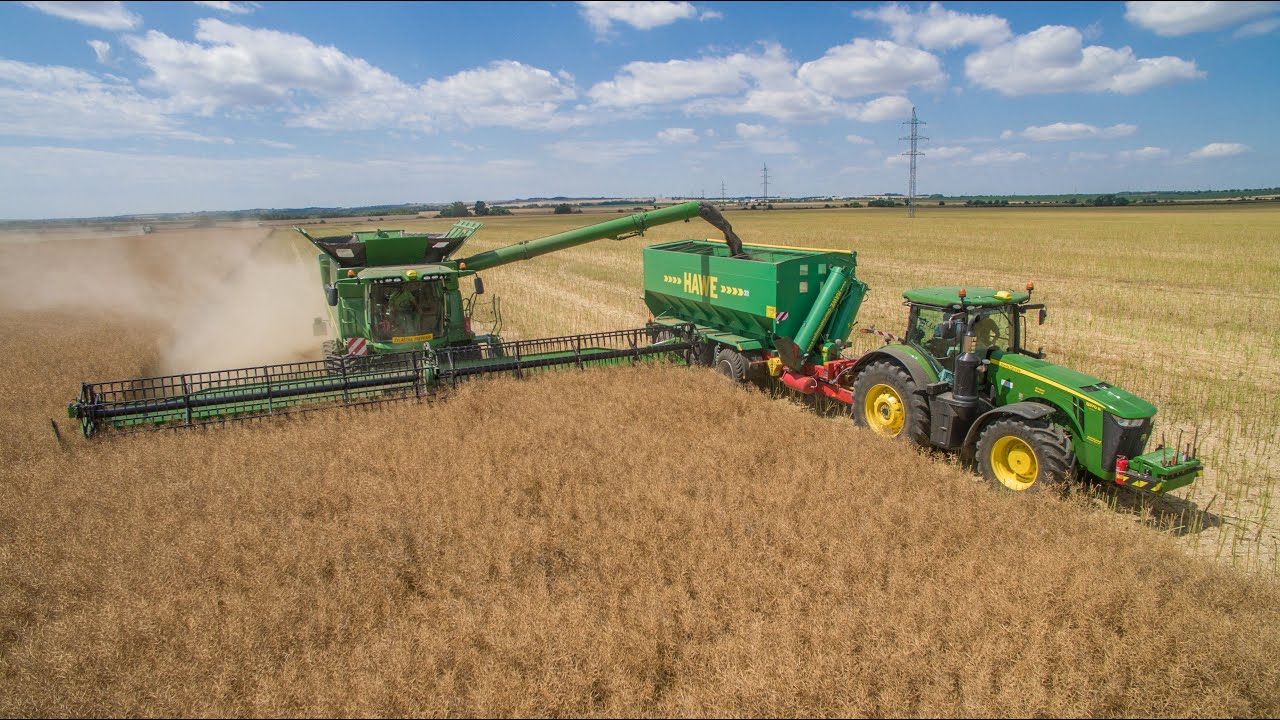 JOHN DEERE 8370R + HAWE ULW 3000 | JOHN DEERE S790i | CLAAS Lexion 770 & 780 TT | Combine harvesters
