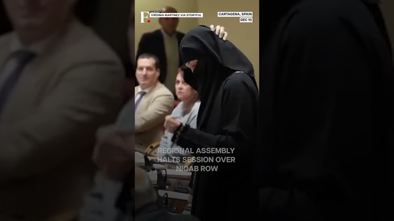 Spain: Lawmaker Wears Niqab in Regional Parliament, Calls it 