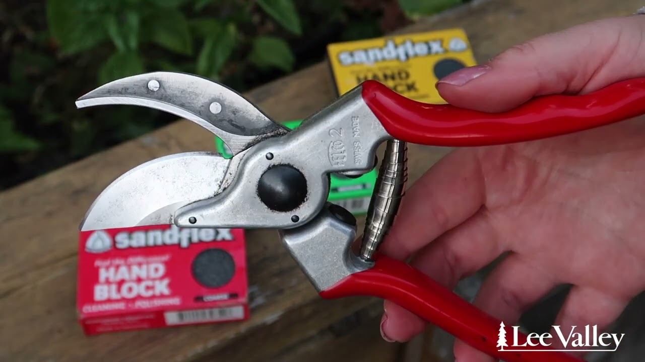 Lee Valley Garden Tool Maintenance Set