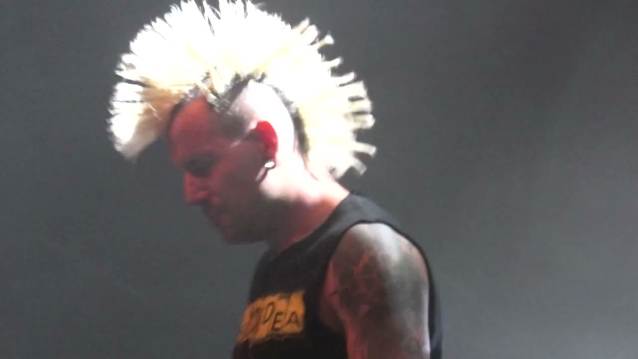 DESTRUCTIVE - FULL LIVE SET | Fest Pod Parou 2025 | Quebec Punk Rock Band | Live Punk Music