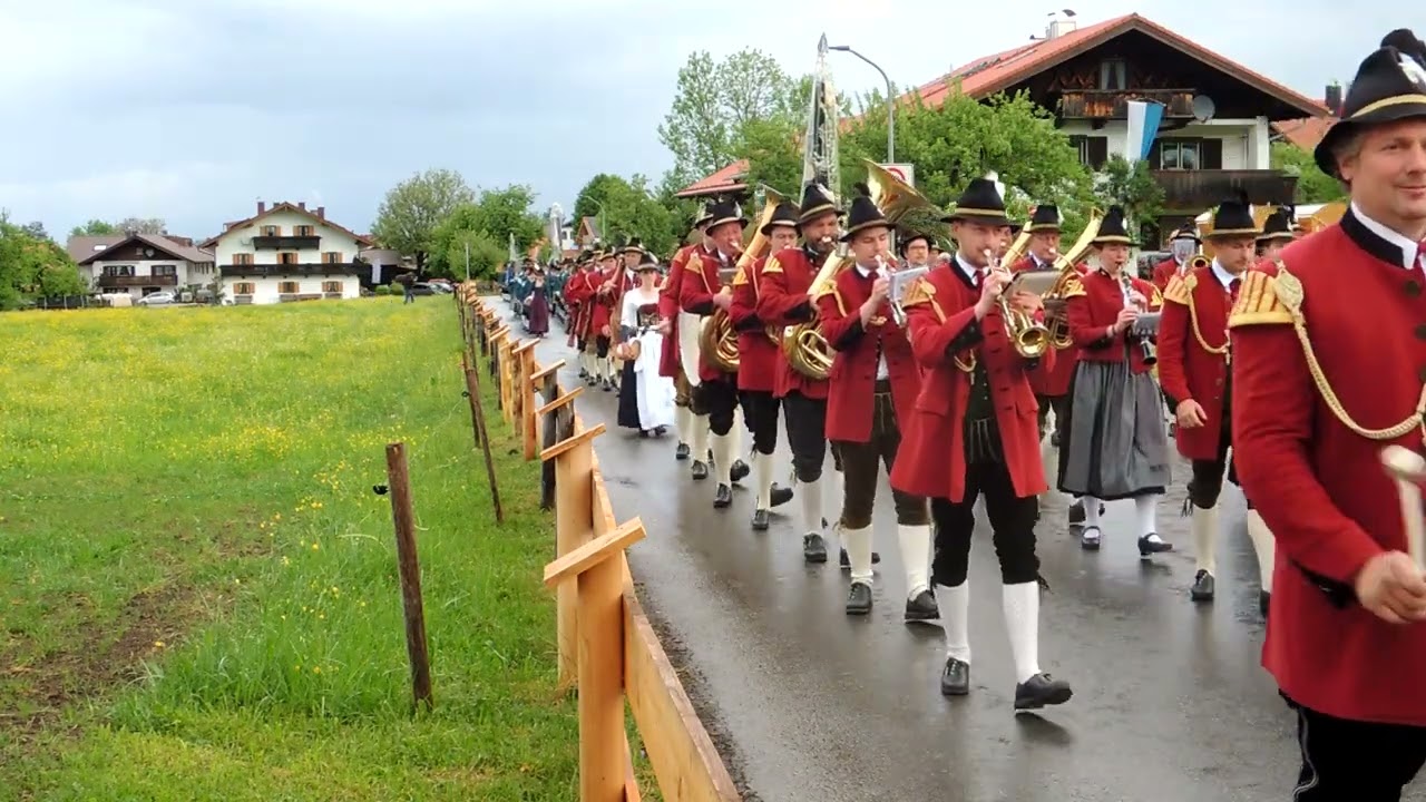 Partonatstag 2025 Kirchenzug