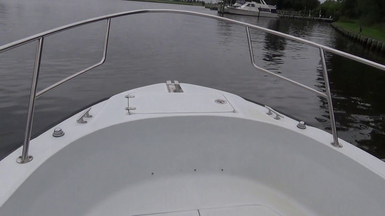 Boston Whaler 240 Outrage
