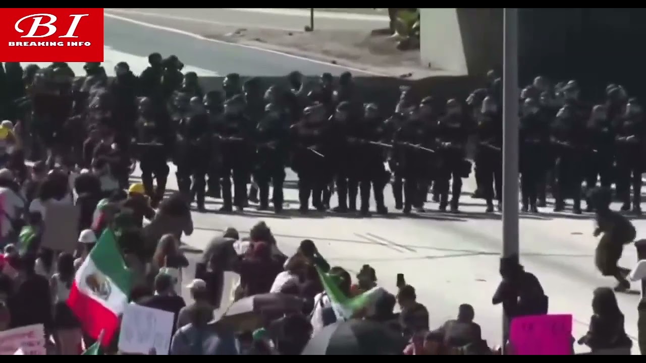 Tense Freeway Showdown: Riot Police Confront Protesters on LA&rsquo;s 101