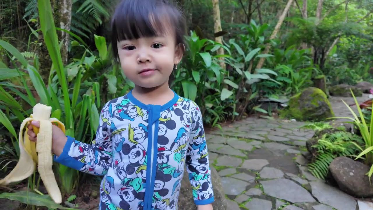Jalan - Jalan Bandung Sama Mecca