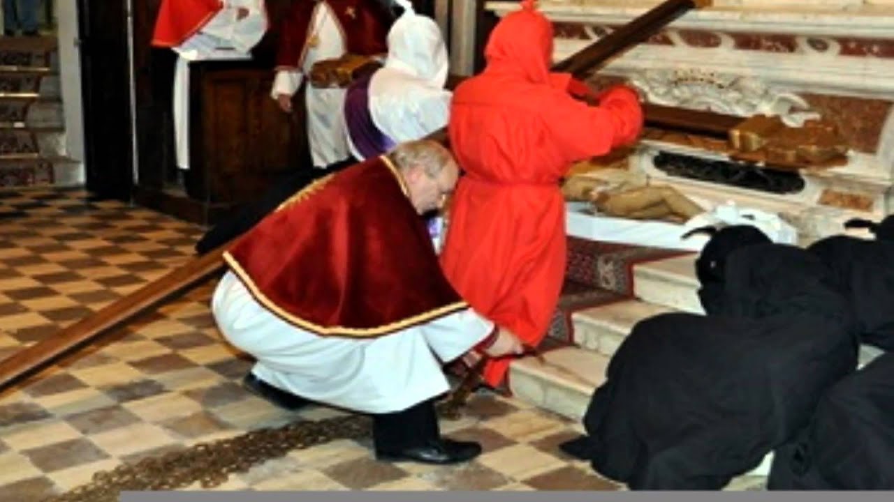Antoine CIOSI le PORTE CROIX