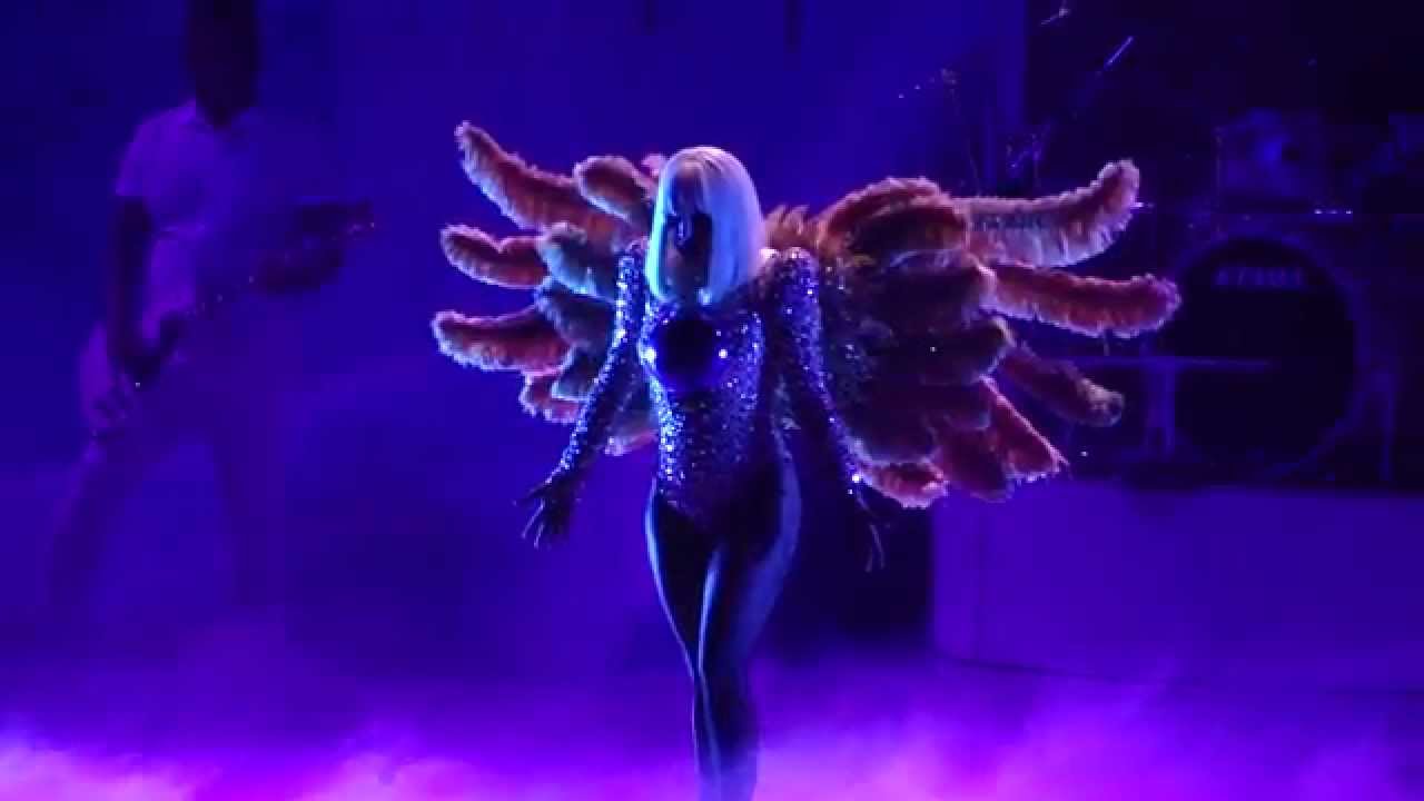 artRAVE Montreal Opening - ARTPOP
