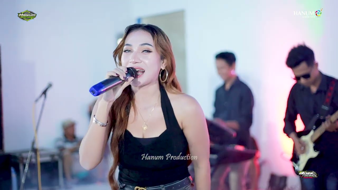 KETERLALUAN - EVI TANIA - HANUM ENTERTAINMENT - HAPPY PARTY BOZZ TROMOL DEMAK